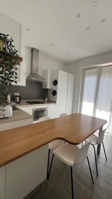 Casa Carlotta Lake Como レッツェノ エクステリア 写真